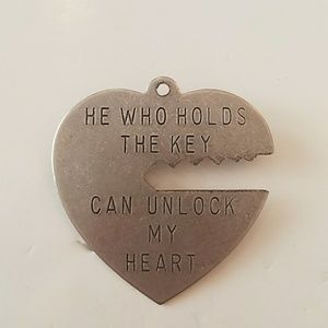 GASOLINE GLAMOUR HEART pin